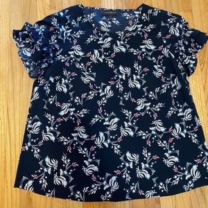 Land Bryant Floral Ruffle Sleeve Blouse
